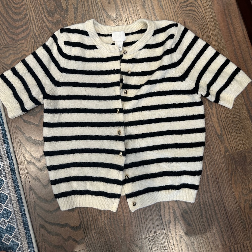 H&M striped cardigan short sleeve - Size Small